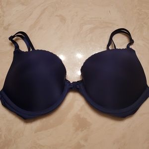 Victoria's Secret Plunge Push up bra 34C
